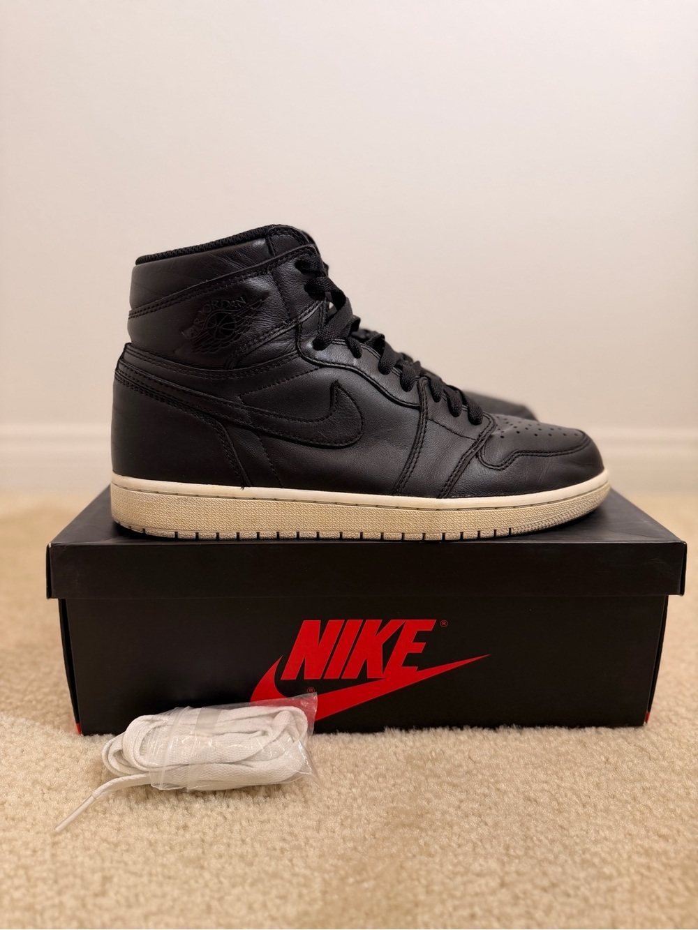 Nike Air Jordan 1 High Retro “Cyber Monday”